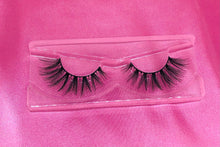 Load image into Gallery viewer, Shiny Gold Diamond