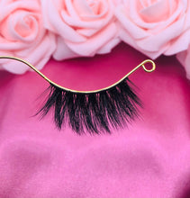 Load image into Gallery viewer, Green Diamond