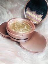 Load image into Gallery viewer, Lash Holder Travel Mirror