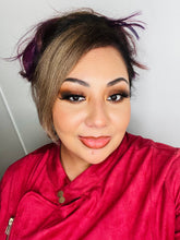 Load image into Gallery viewer, Bubbly