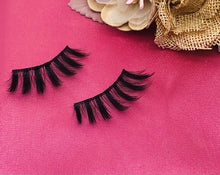 Load image into Gallery viewer, Turquoise Glitter