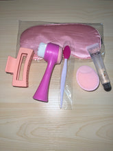 Load image into Gallery viewer, Skincare Essentials Kit