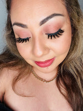 Load image into Gallery viewer, Turquoise Glitter