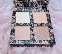 Load image into Gallery viewer, Angel Glow Highlight Palette